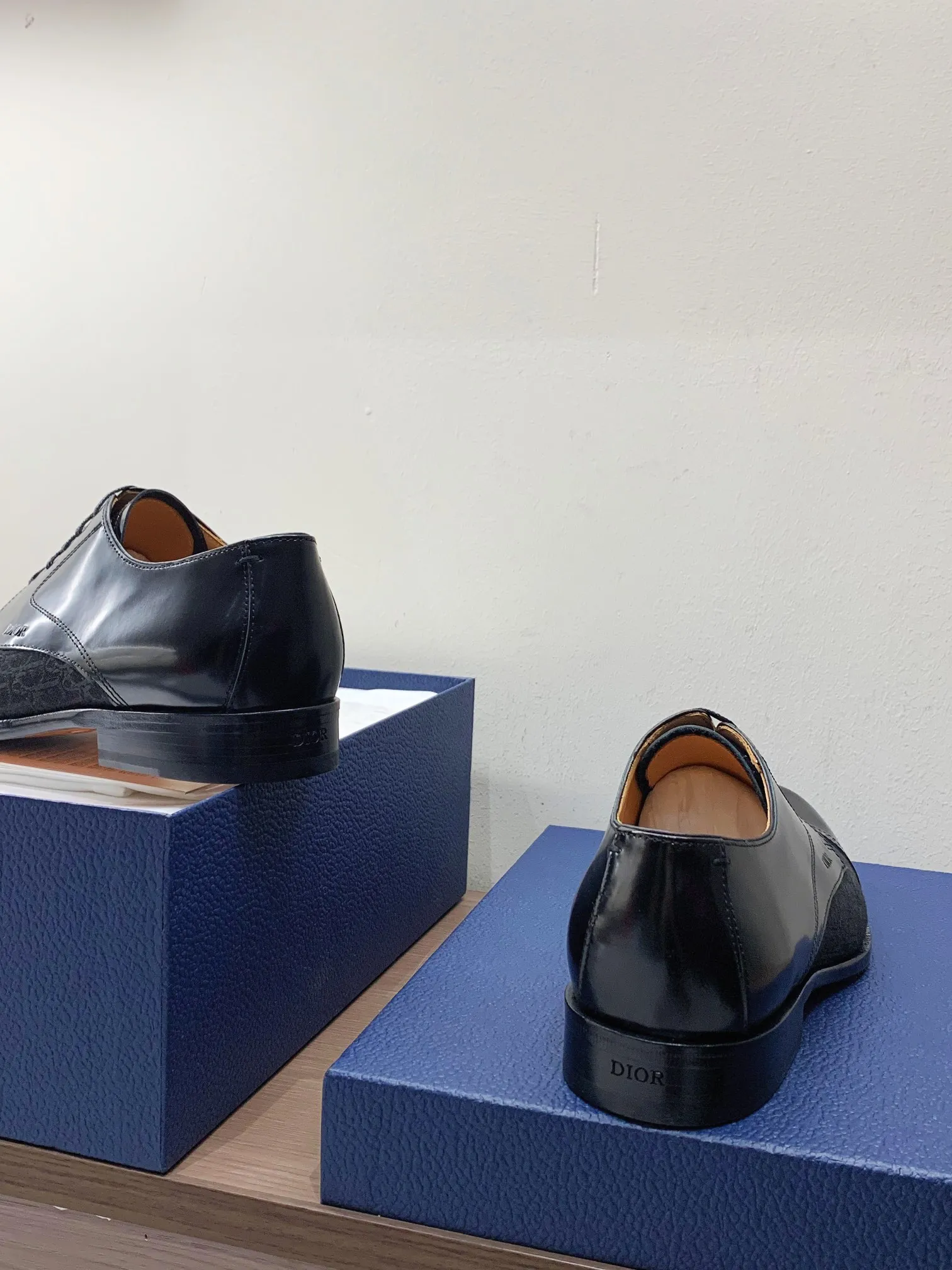940💰 Dior high-end men's boutique casual leather shoes, imported cowhide upper, water-dyed cowhide lining, imported genuine leather outsole, impeccable details, standard code 39-44 (38.45.46 customized, non-returnable and non-exchangeable)